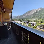 Montahaus Retro Guest house