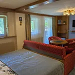 Montahaus Retro 3*