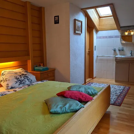 게스트하우스 Montahaus Retro