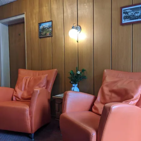 Montahaus Retro 게스트하우스 3*