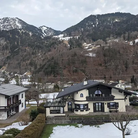 Pensjonat Montahaus Retro 3*