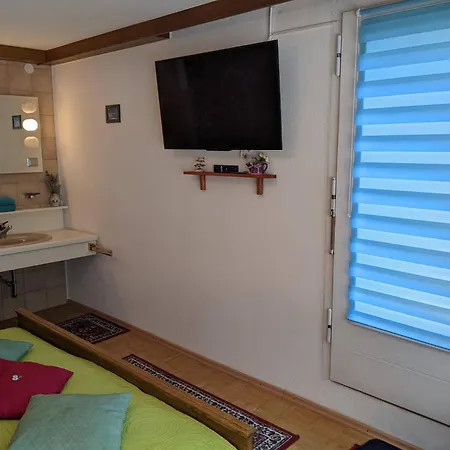 Guest house Montahaus Retro