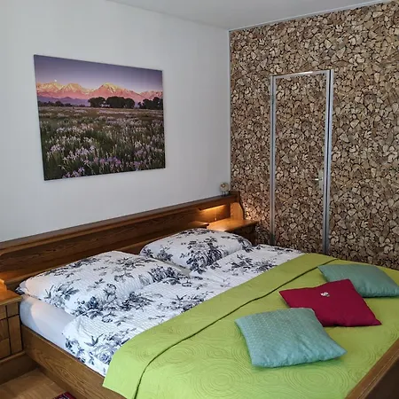 Montahaus Retro Gasthuis 3*