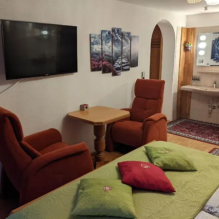 Montahaus Retro Gasthuis 3*
