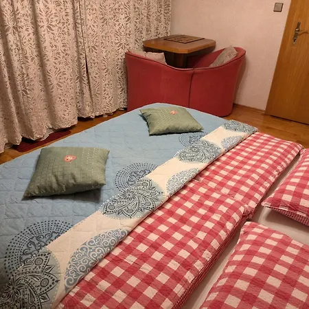 Pensjonat Montahaus Retro