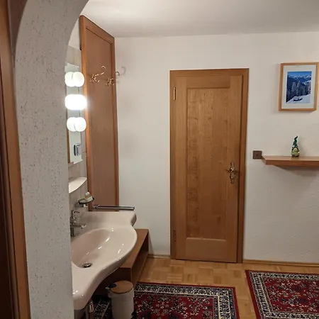 Gasthuis Montahaus Retro 3*